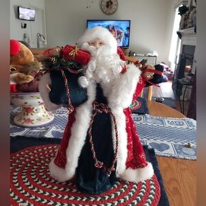 SANTA  CLAUS TREE TOP or display